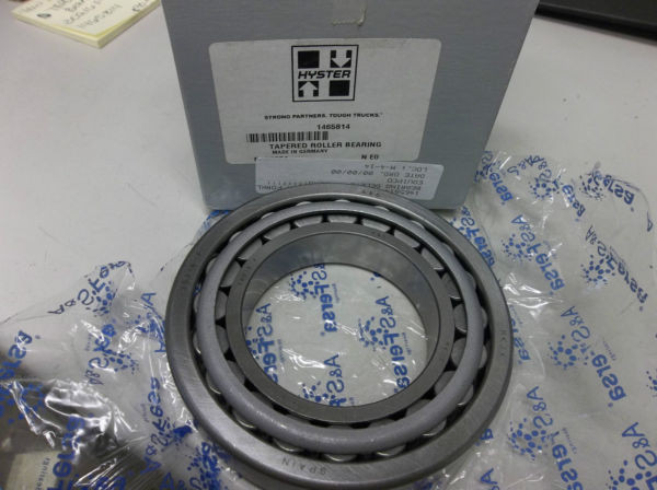 A &S  HYSTER  TAPERED ROLLER BEARING 30216 F  1465814