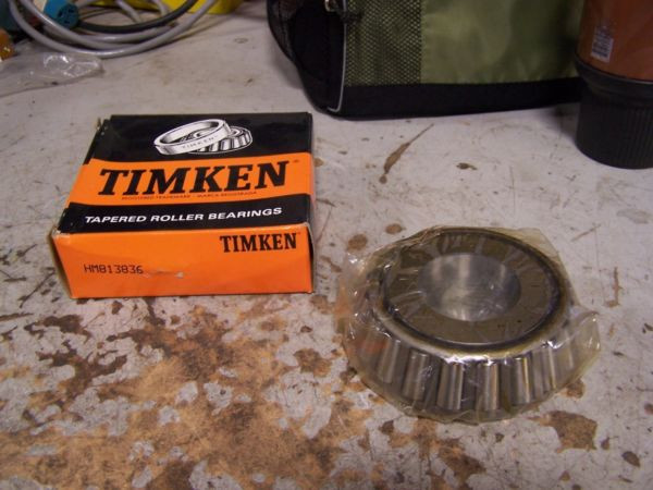 TIMKEN HM813836 TAPERED ROLLER BEARING STANDARD PRECISION SINGLE CONE