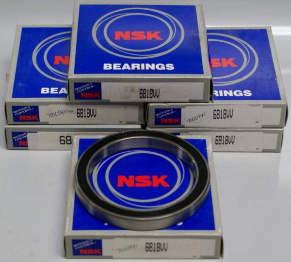in Box  NSK 6818VV  Rubber Sealed Deep Groove Ball Bearing 90x115x13