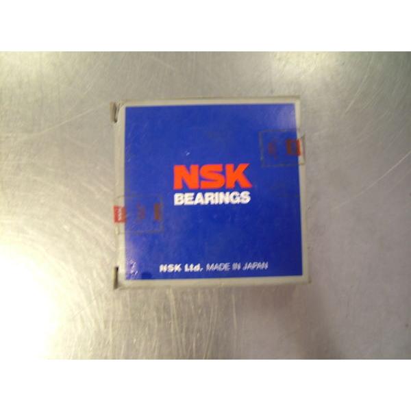 NSK Bearings 6207C2P5 76 x 22 13.75 #1 image
